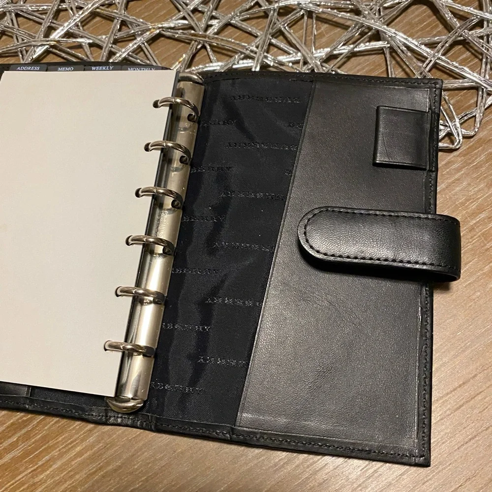 Burberry agenda p.m. - Picture 8 of 11